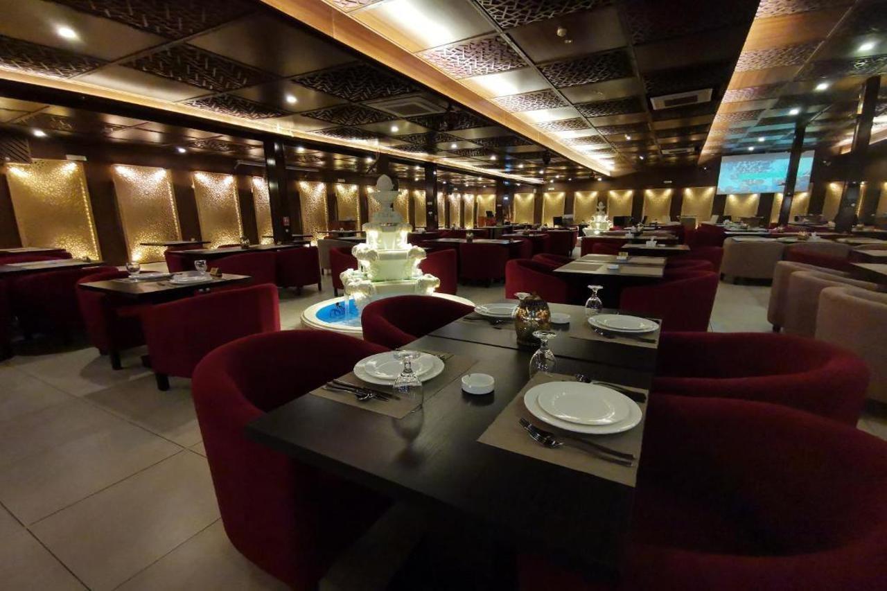 Villaggio Hotel Абу-Дабі Екстер'єр фото